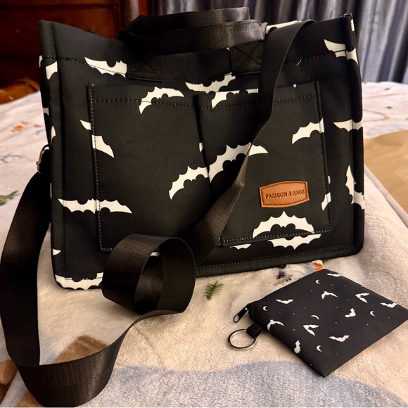 Black and White Bat Crossbody Bag w/change purse (New) - Picture 1 of 9